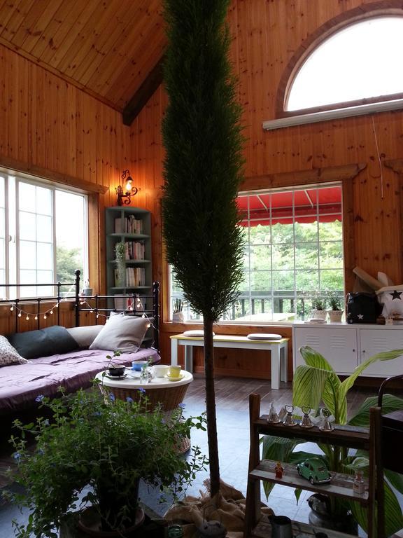 Gyeongju Jy Pension Экстерьер фото