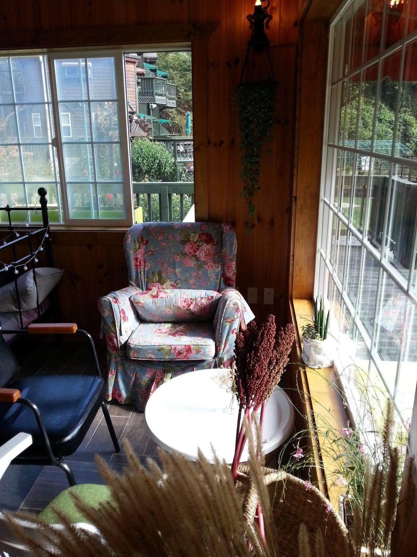 Gyeongju Jy Pension Экстерьер фото