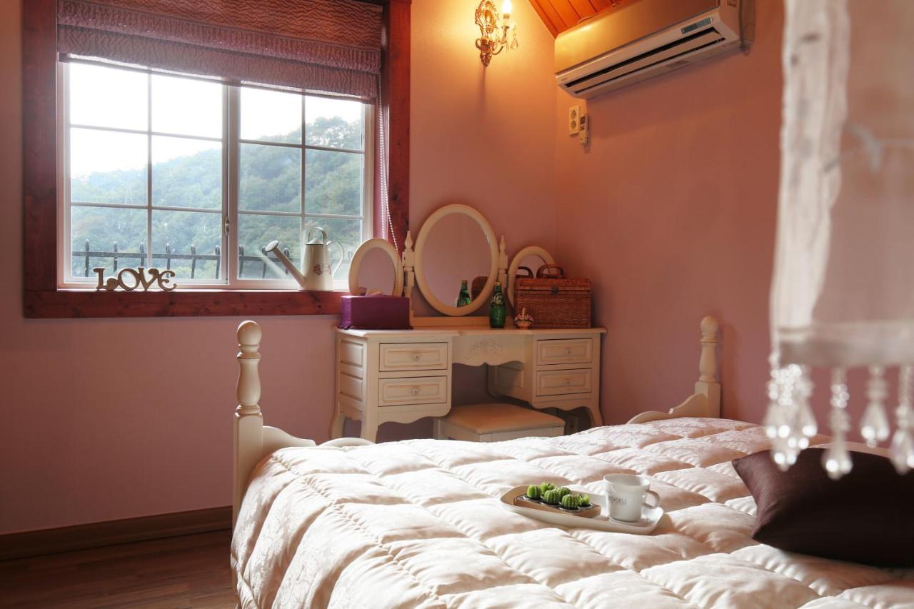 Gyeongju Jy Pension Экстерьер фото